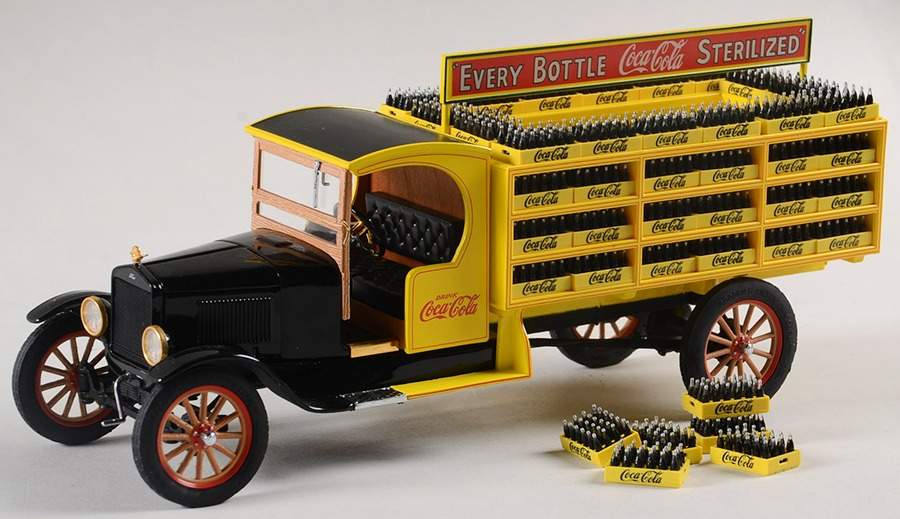 Coca-Cola Delivery Trucks 1927 Coca-Cola Delivery Truck - No Box by Danbury Mint-1