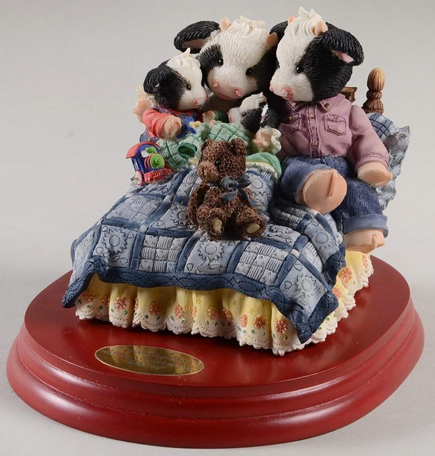 Mary's Moo Moos Fa-Moo-Lies Grow With Loving Hearts - No Box by Enesco-1