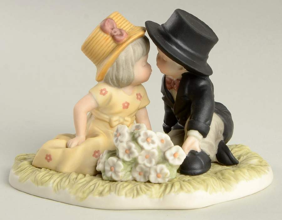 Pretty As A Picture  I'm Giving You My Heart - No Box by Enesco-1