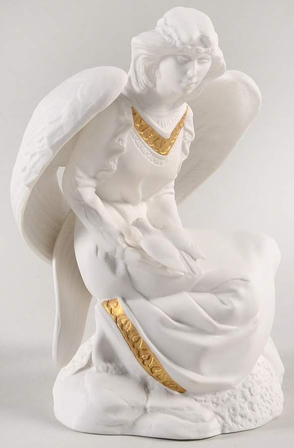 Franklin Mint Figurines Angel With Dove - No Box by Franklin Mint-1