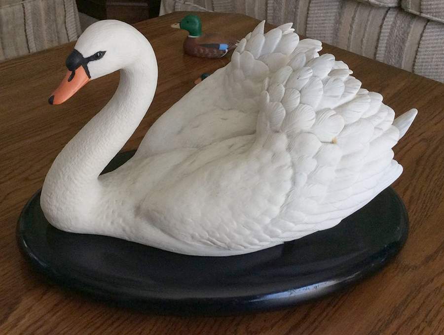 Franklin Mint Figurines The Royal Swan - No Box by Franklin Mint-1