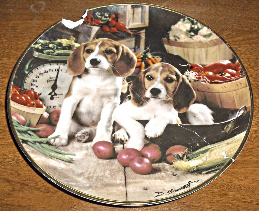 Franklin Mint Plates Love By The Pound-Beagle Pups - No Box by Franklin Mint-1