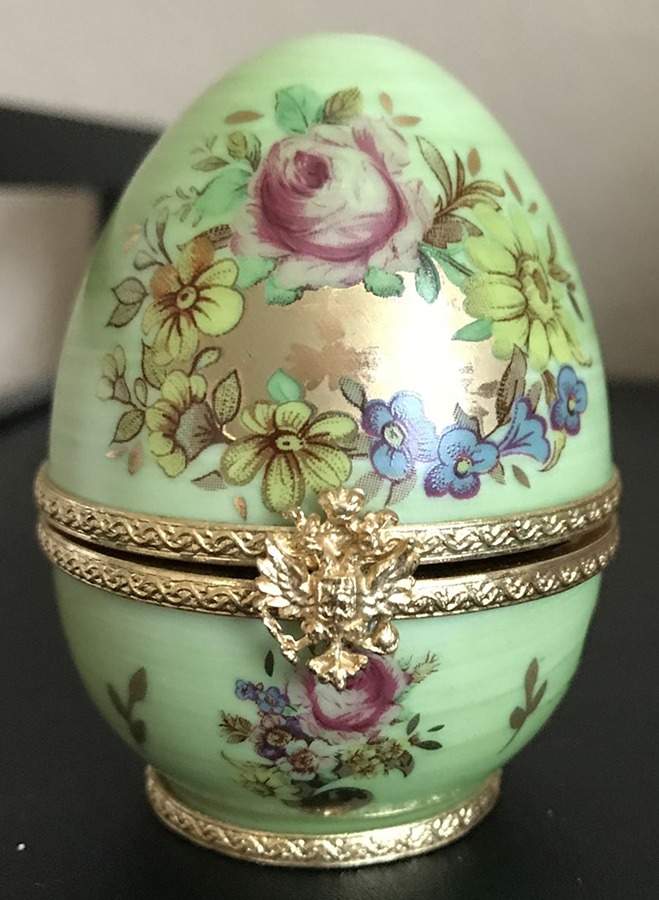 Petite Limoges Surprise Eggs Jonquil Floral Bouquet Surprise Egg - Boxed by Faberge-1