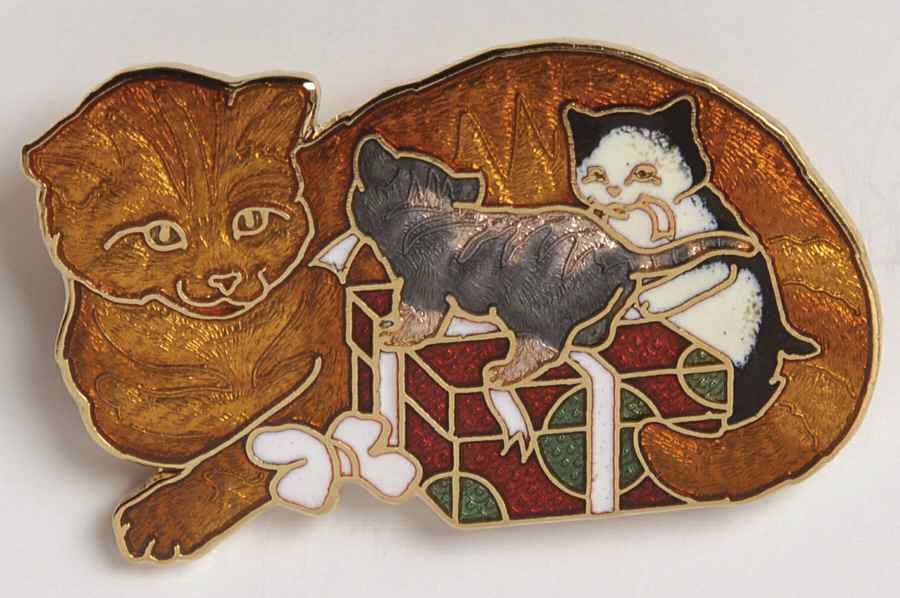 Fine Enamels Jewelry Cat Family Christmas - No Box by Fine Enamels-1