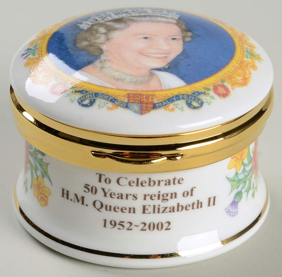 Royalty Giftware Elizabeth Ii Golden Jubilee Hinged Box - With Box by Falcon China-1