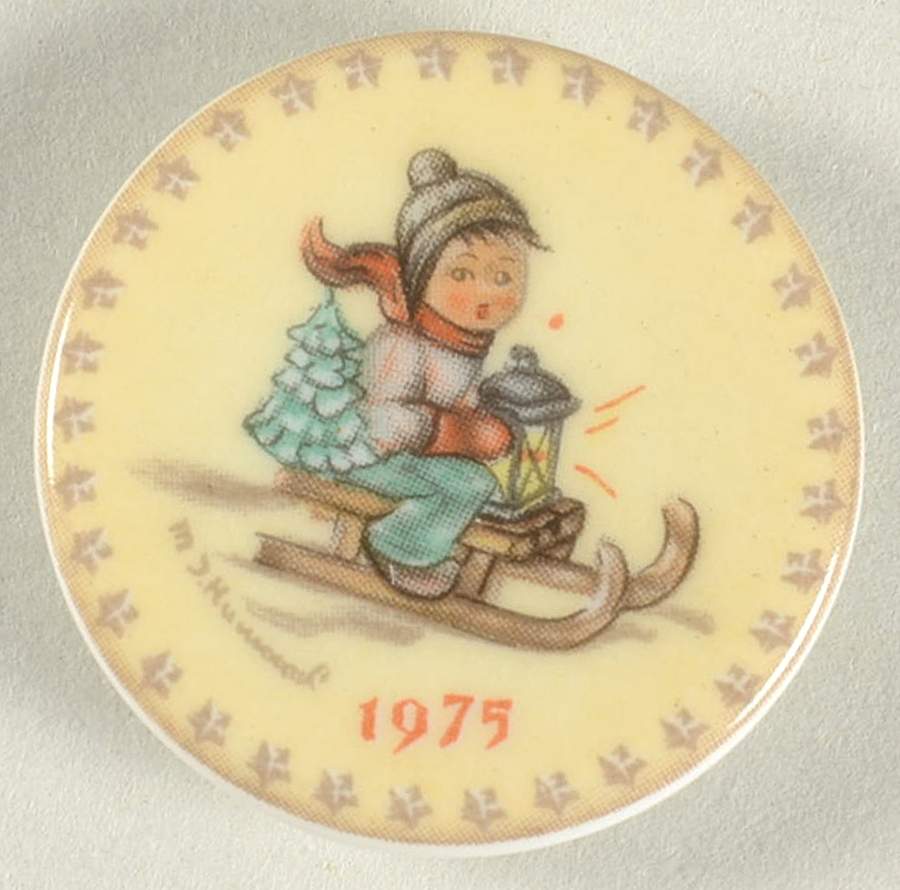 Goebel Annual Hummel Plate-Miniature Ride Into Christmas - No Box by Goebel-1