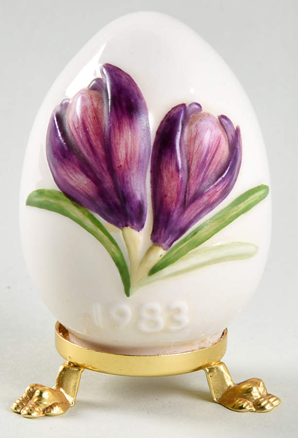 Goebel Easter Egg Crocus - No Box by Goebel-1