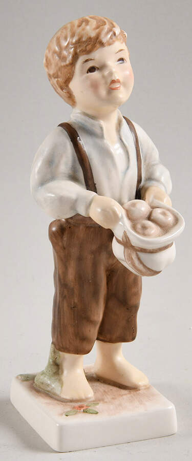 Goebel Figurines Boy With Hat Full Of Apples - With Box Bx553 by Goebel-1