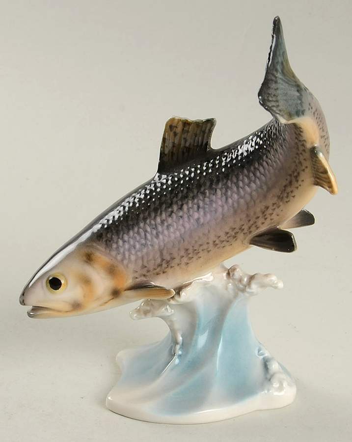 Animals-Figurines Trout - No Box by Goebel-1