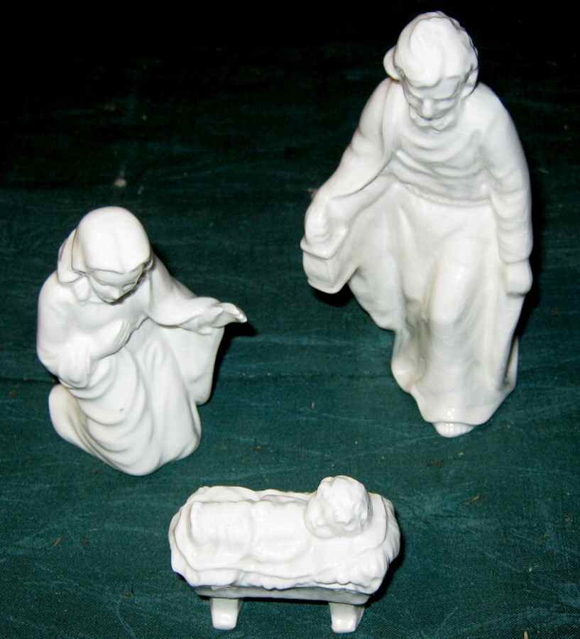 All White Figurines Holy Family-Set Of 3-Matte - Boxed by Goebel-1