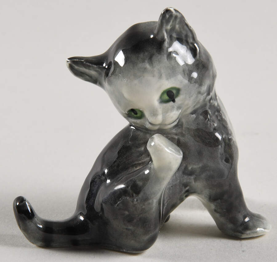Animals-Figurines Kitten-Grey - No Box by Goebel-1