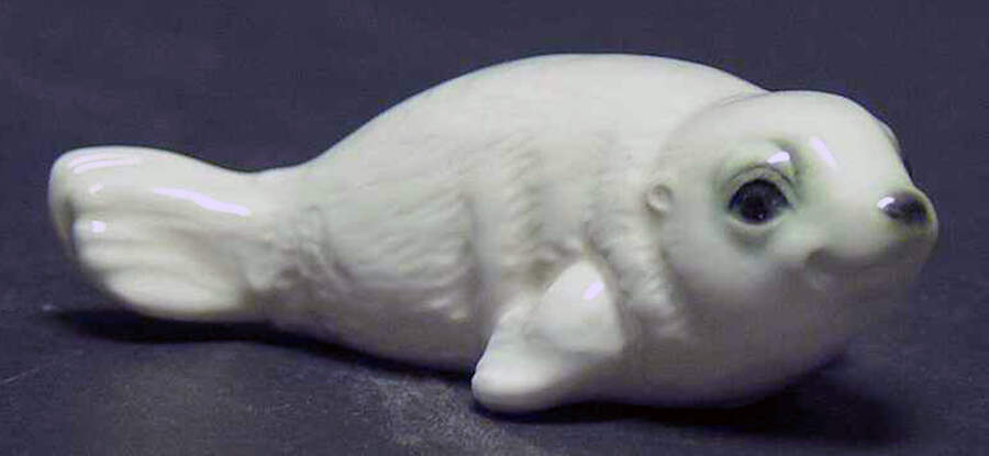 Animals-Figurines Seal - No Box by Goebel-1