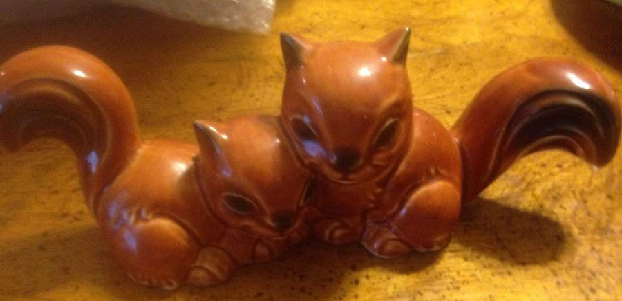 Animals-Figurines Squirrel - No Box by Goebel-1