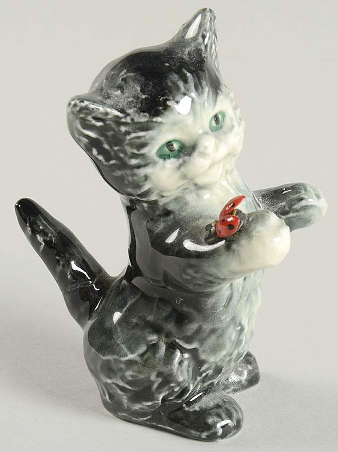 Animals-Figurines Kitten With Ladybug - No Box by Goebel-1
