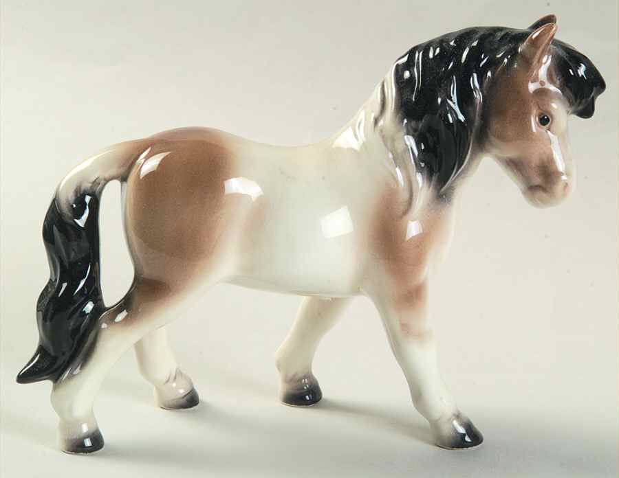 Animals-Figurines Pony - No Box by Goebel-1