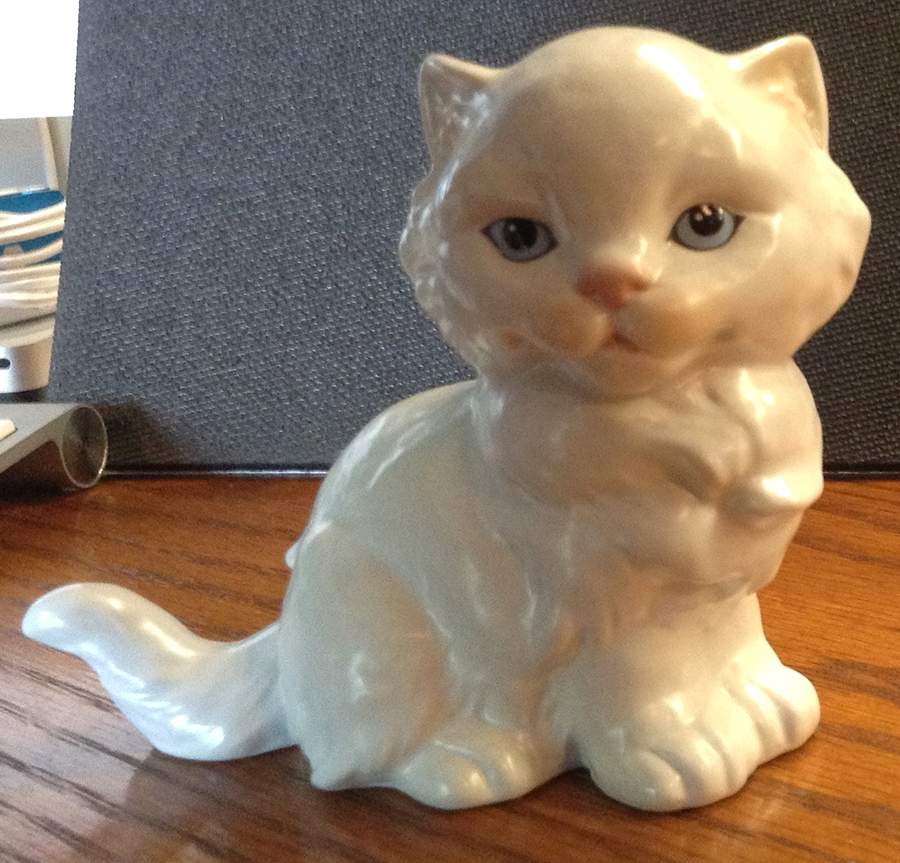 Animals-Figurines White Cat - No Box by Goebel-1
