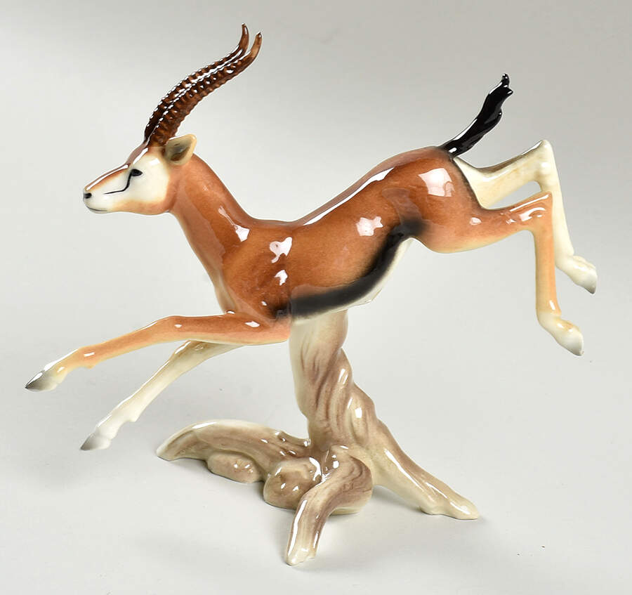 Animals of The Serengeti Thomson's Gazelle - Boxed by Goebel-1