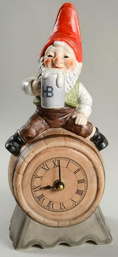 Co Boys Clock-Sepp & The Beer Keg - No Box by Goebel-1