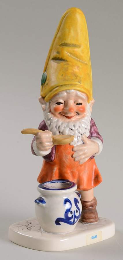 Co Boys Sam The Gourmet - No Box by Goebel-1