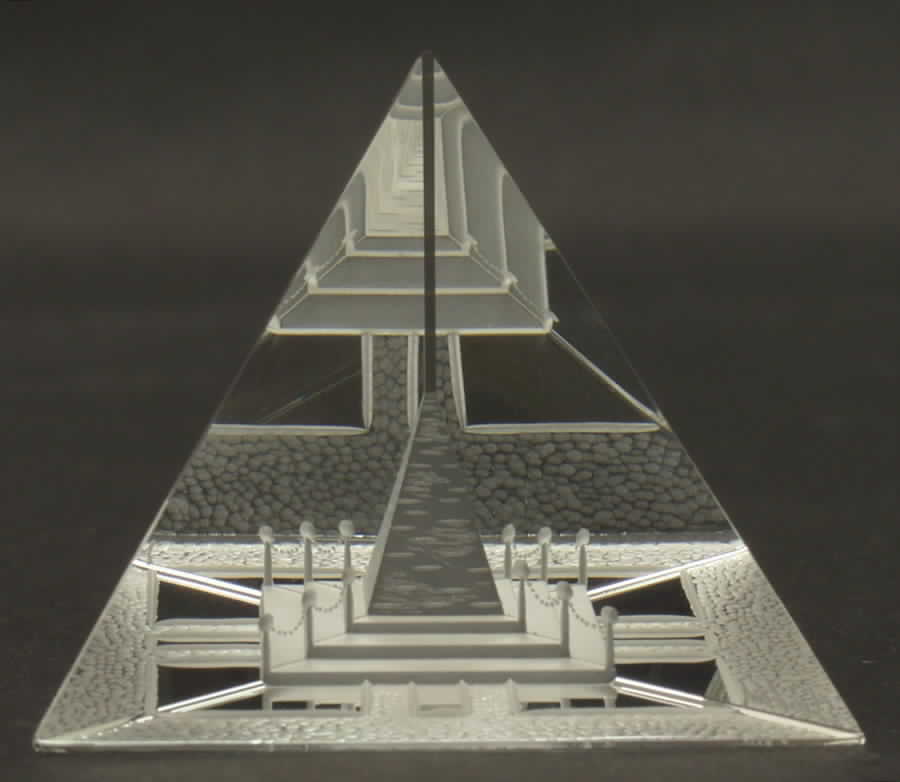 Steinbach Paperweigh Monument - Boxed by Goebel-1