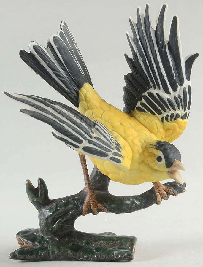 Goto Figurine Goldfinch  - No Box by Goto Originals-1