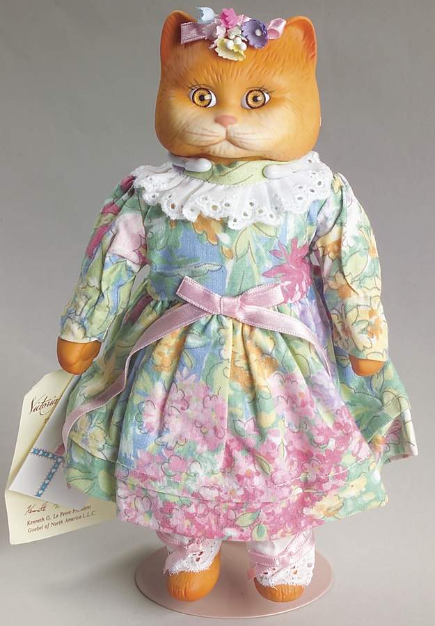 Victoria Ashlea Cats Patches - No Box by Goebel-1