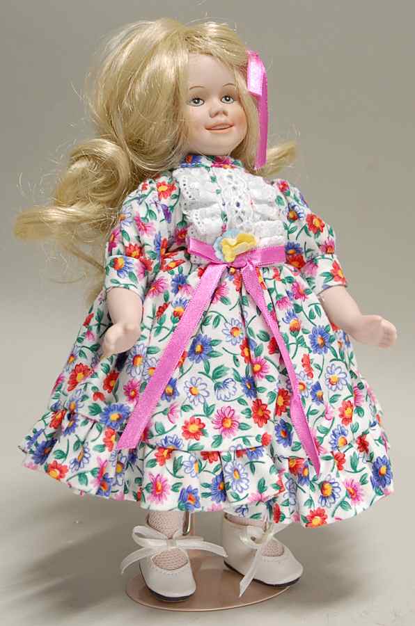 Goebel Dolls Little Darling-Doll Club - No Box by Goebel-1