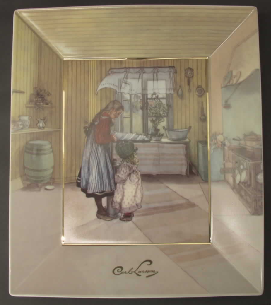 Artis Orbis-Larsson The Kitchen-Bowl - No Box by Goebel-1