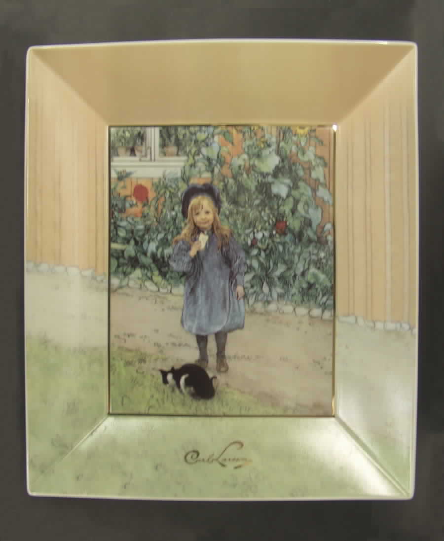 Artis Orbis-Larsson Brita With Cat-Bowl - Boxed by Goebel-1