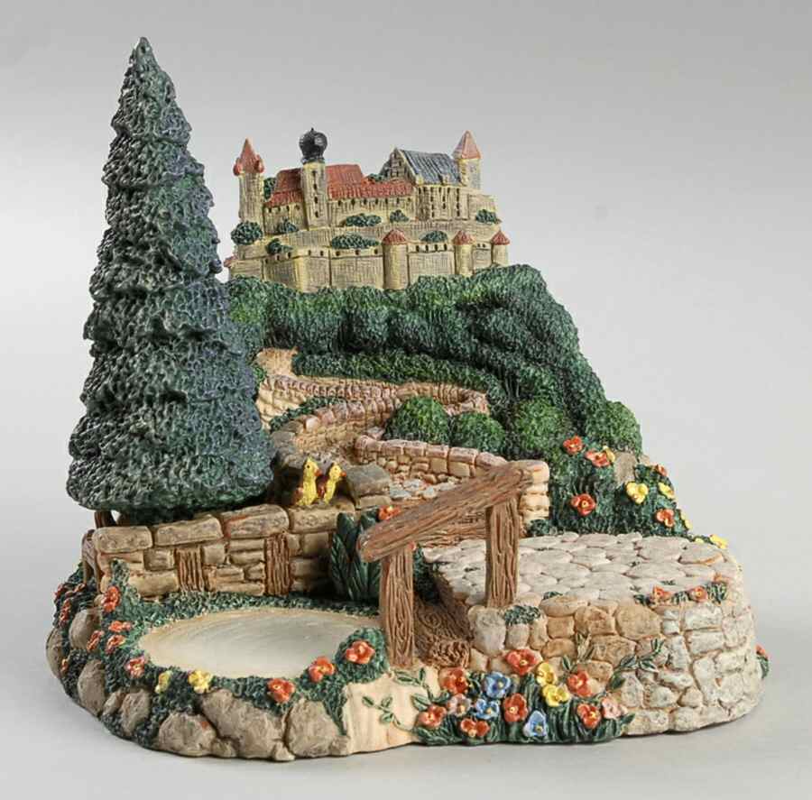 Hummelscapes Figurines Castle On A Hill - No Box by Goebel-1