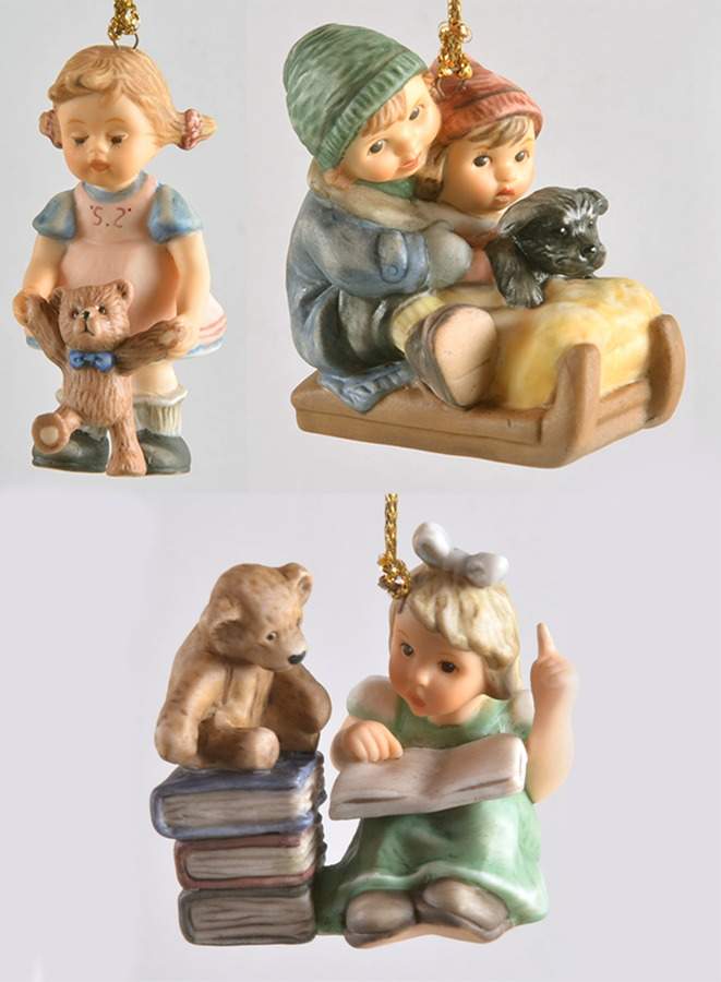 A Berta Hummel Christmas Set #22-Boxed Set Of 3 - Boxed by Goebel-1