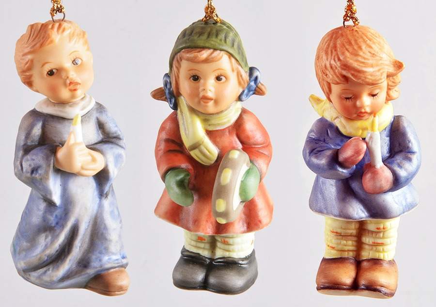 A Berta Hummel Christmas Set #16 Boxed Set Of 3 - Boxed by Goebel-1