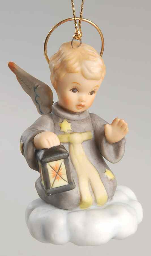 A Berta Hummel Christmas Heavenly Light/Lighting The Way - No Box by Goebel-1