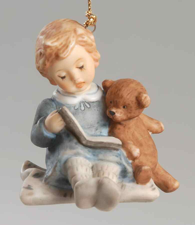 A Berta Hummel Christmas A Story For Christmas - No Box by Goebel-1