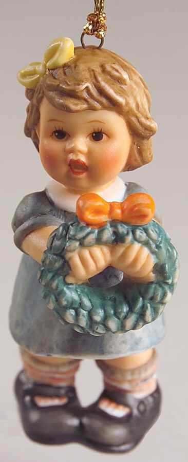 A Berta Hummel Christmas Wreath Of Joy - No Box by Goebel-1