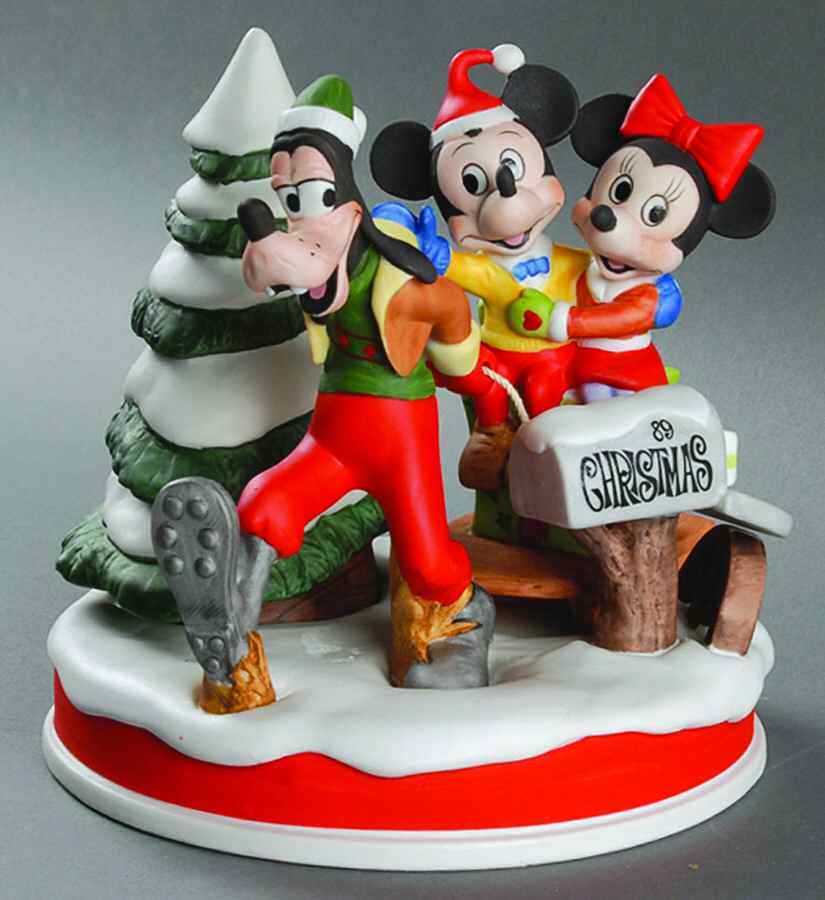 Disney Christmas Figurine The Sleigh Ride - No Box by Grolier-1