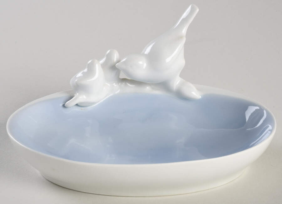 Gerold Porzellan Figurine Birds On A Dish - No Box by Gerold Porzellan-1