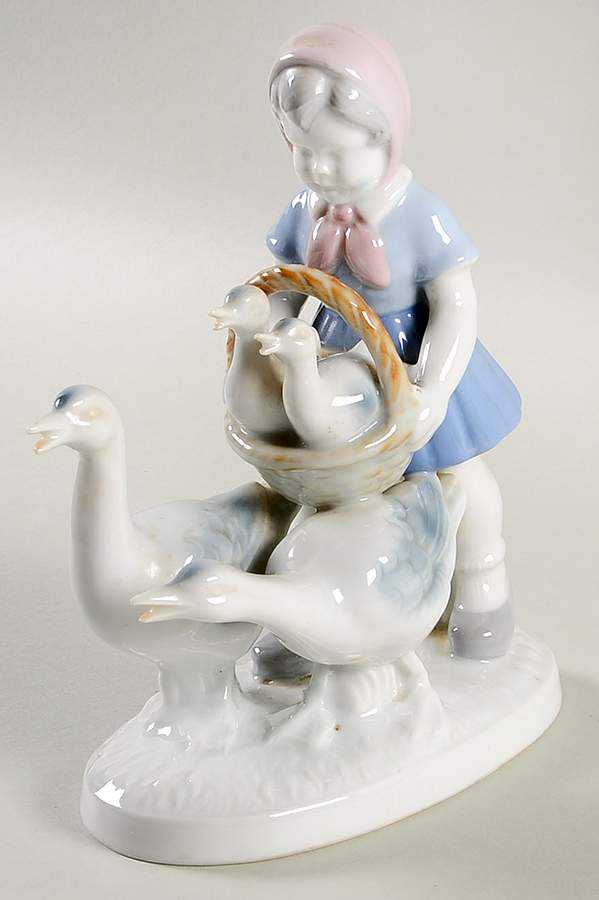 Gerold Porzellan Figurine Girl With Geese - No Box by Gerold Porzellan-1