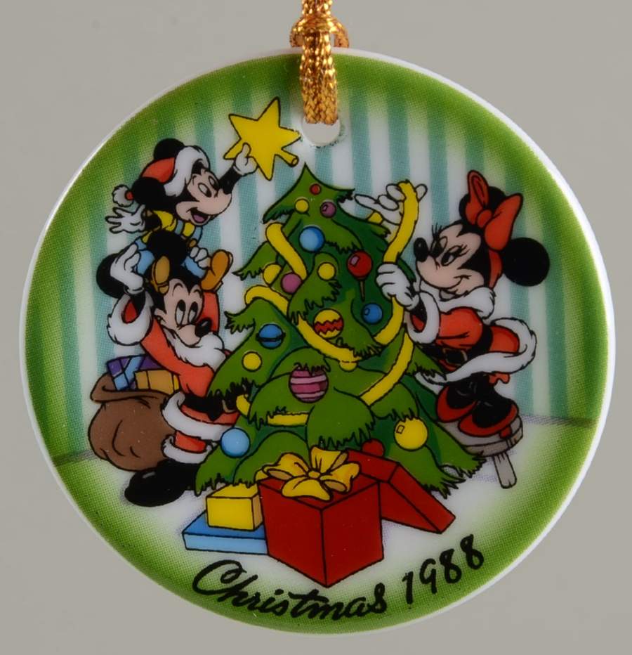 Disney Annual Ornaments-Flat The Tree Trimming - Boxed by Grolier-1