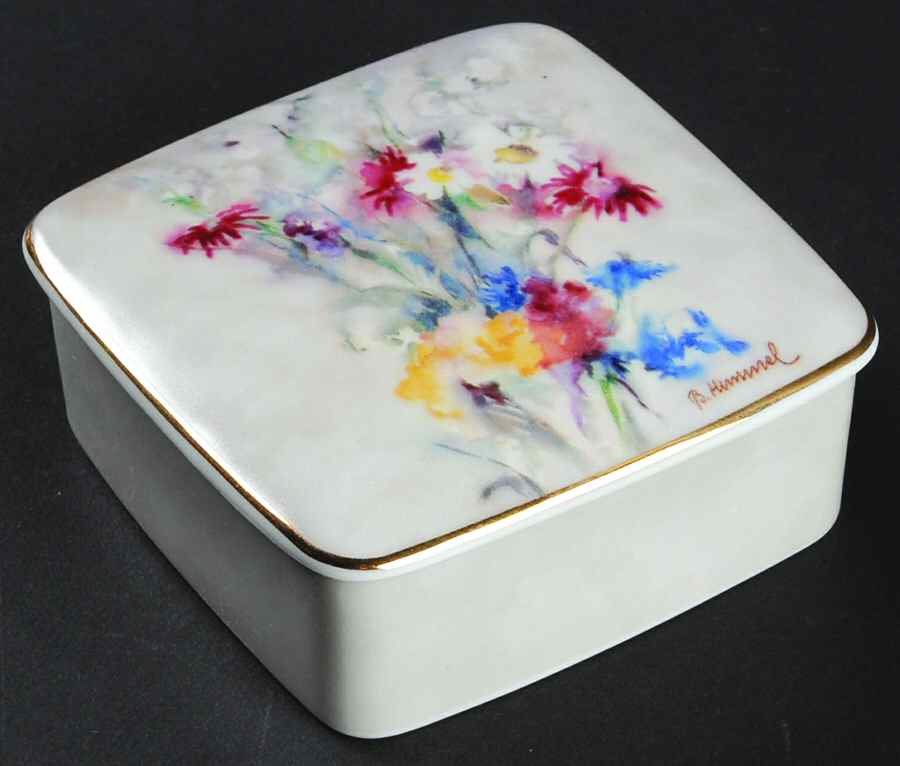 Berta Hummel Gallery Summer Square Box-Medium - No Box by Goebel-1