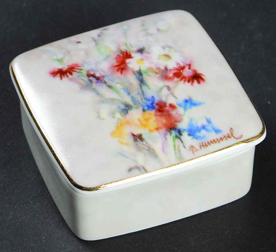 Berta Hummel Gallery Summer Square Box-Small - With Box by Goebel-1