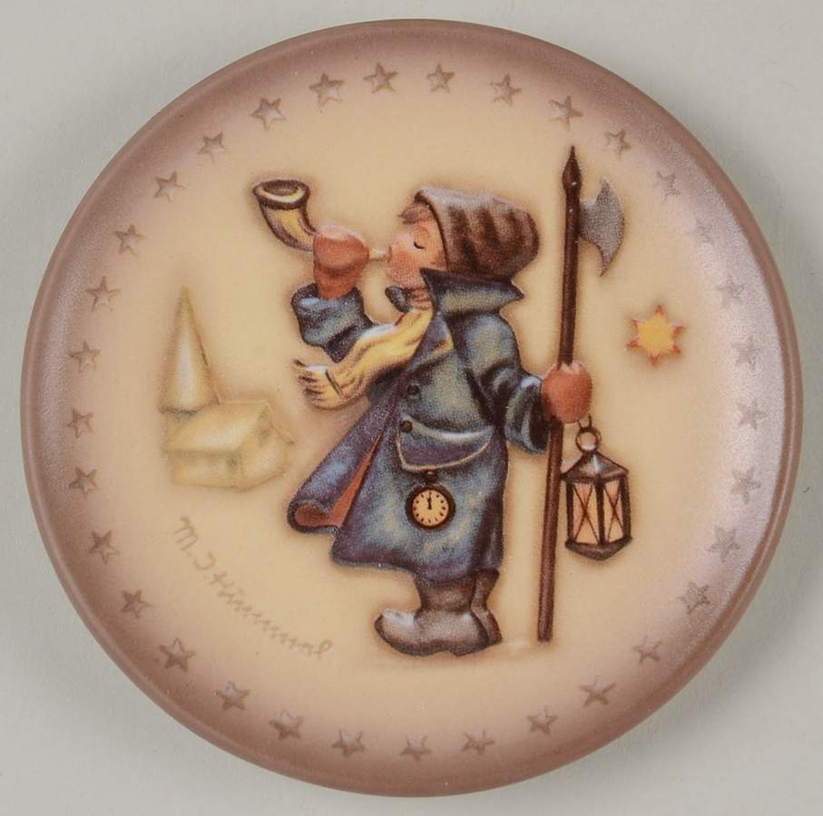 Miniature Annual Plate Hear Ye, Hear Ye - Boxed by Goebel-1