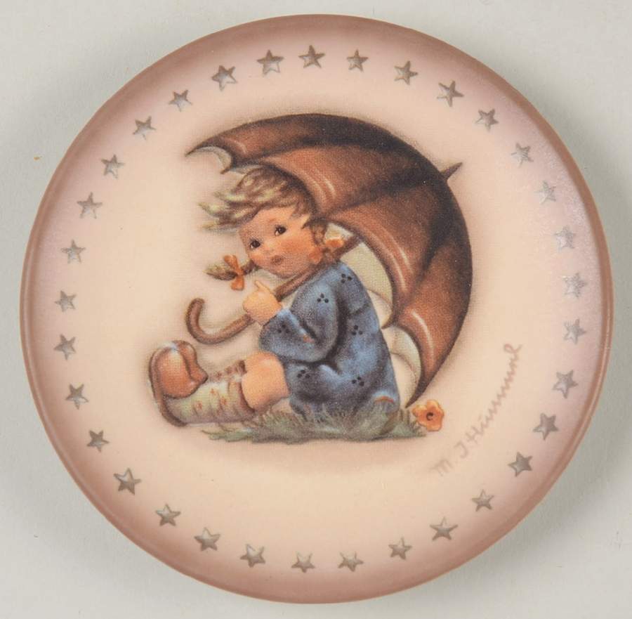 Miniature Annual Plate Umbrella Girl - No Box by Goebel-1