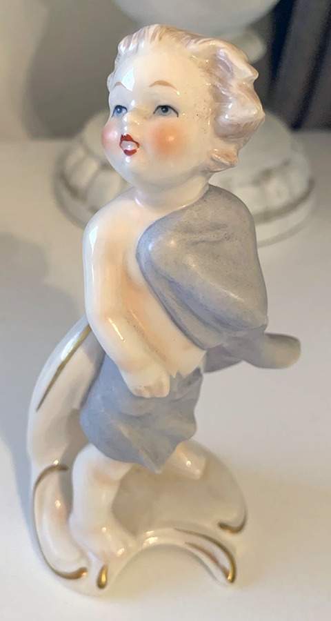 Month of the Year-Cupid November - Boxed by Goebel-1