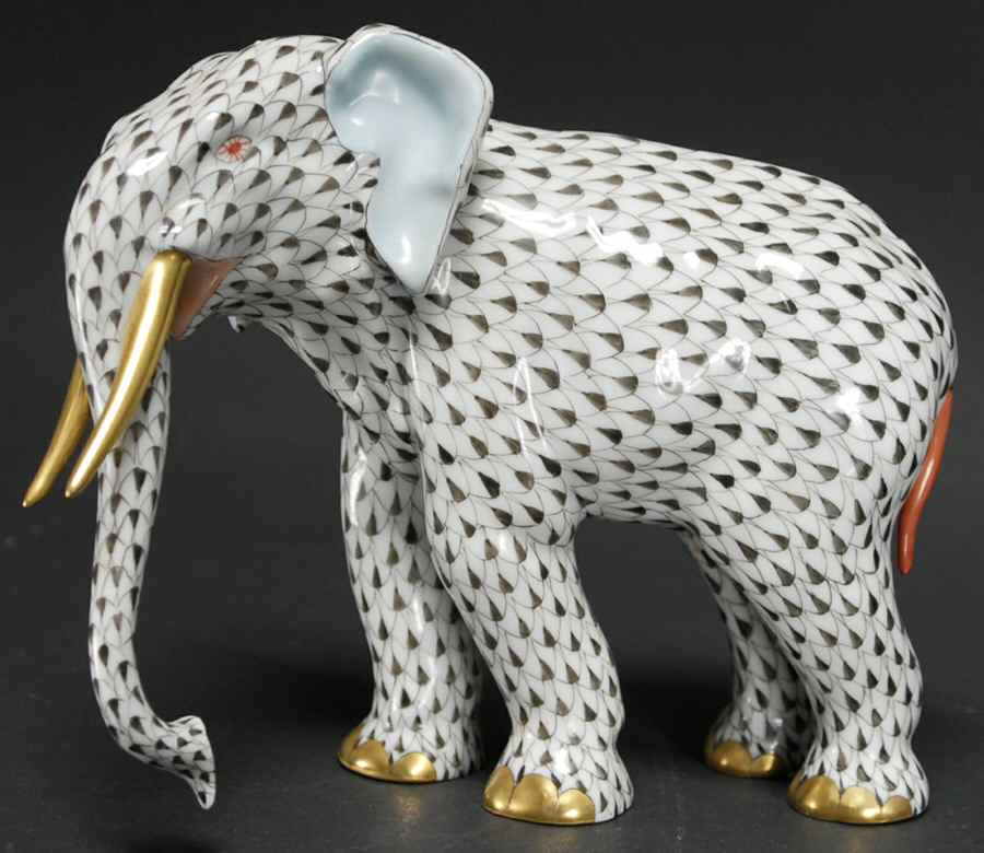 Elephants Elephant-Black - No Box by Herend-1