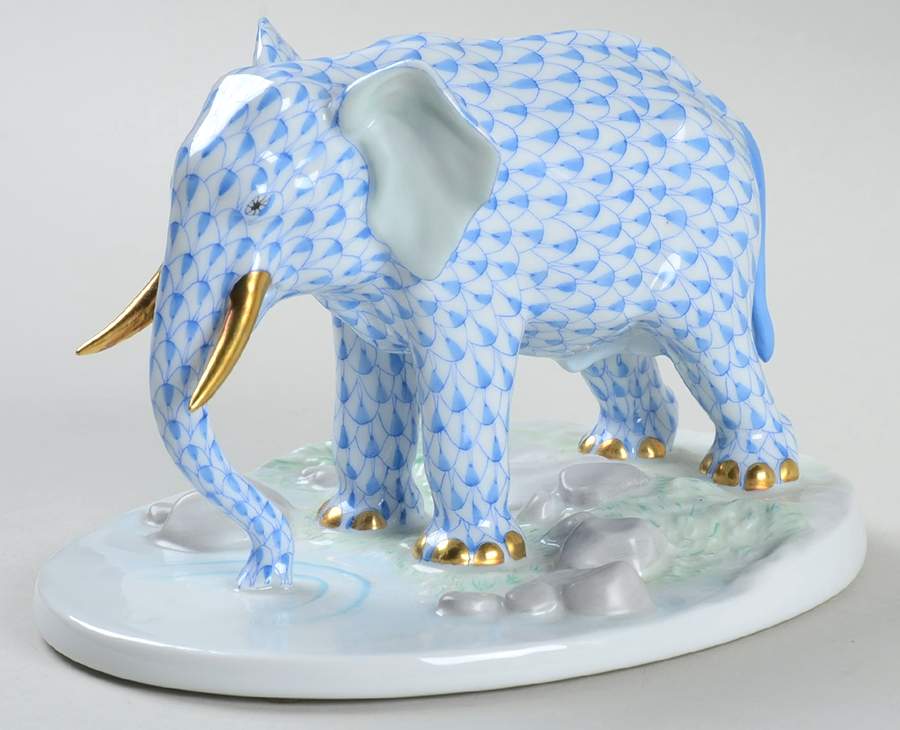 Elephants Elephant Drinking-Blue - No Box by Herend-1