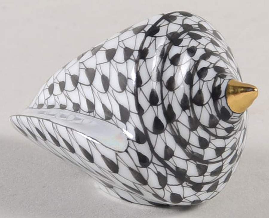 Shells Cone Shell-Black - No Box by Herend-1