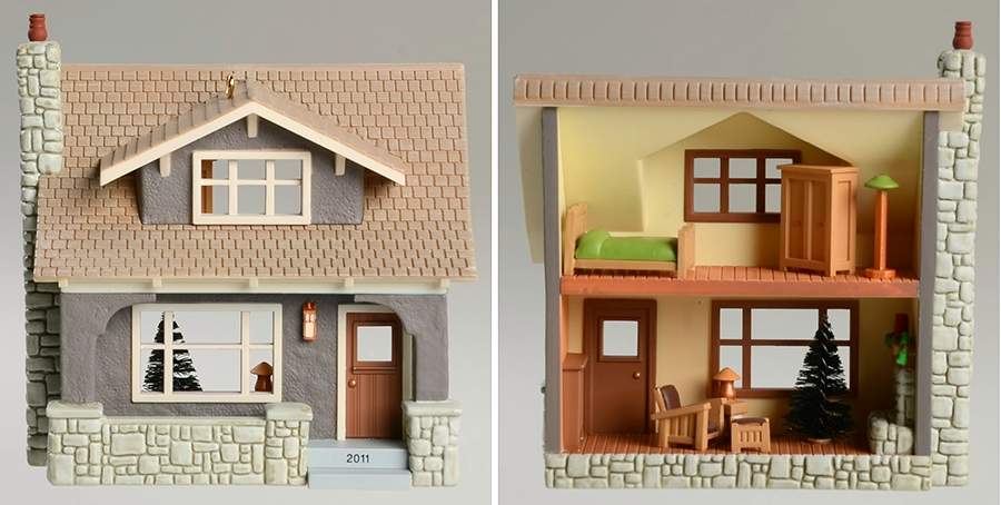 Nostalgic Houses & Shops 2011-Arts & Crafts Bungalow - No Box by Hallmark Gold Crown-1