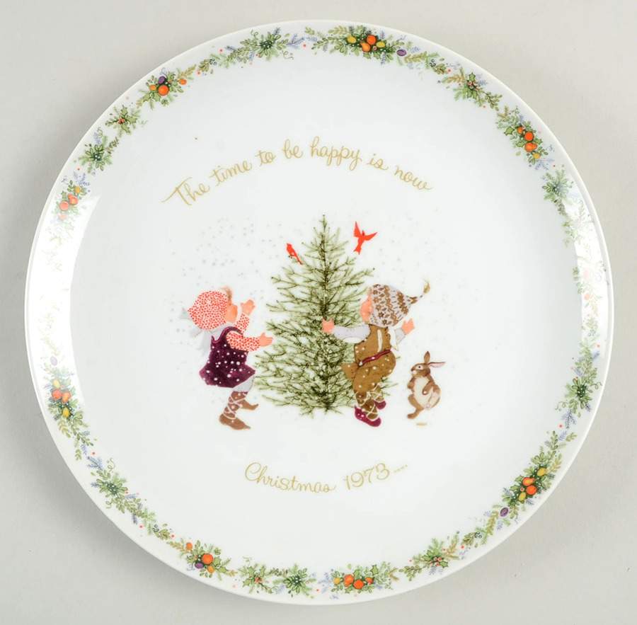 Christmas Plate Time To Be Happy Is Now - No Box 73a by Holly Hobbie-1