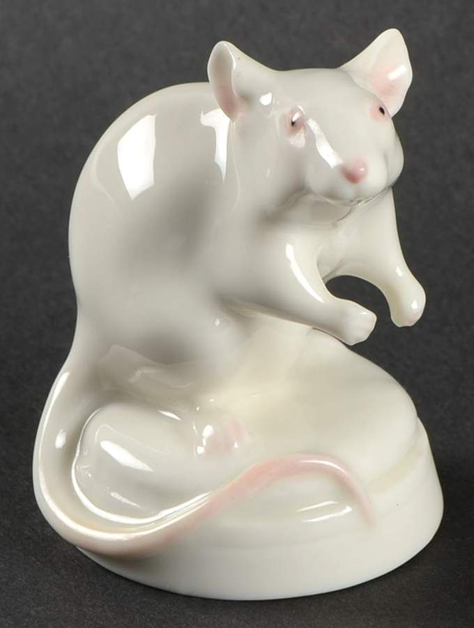 Animals (Wood-Forest) Mouse On Base-White & Pink - No Box by Hutschenreuther-1